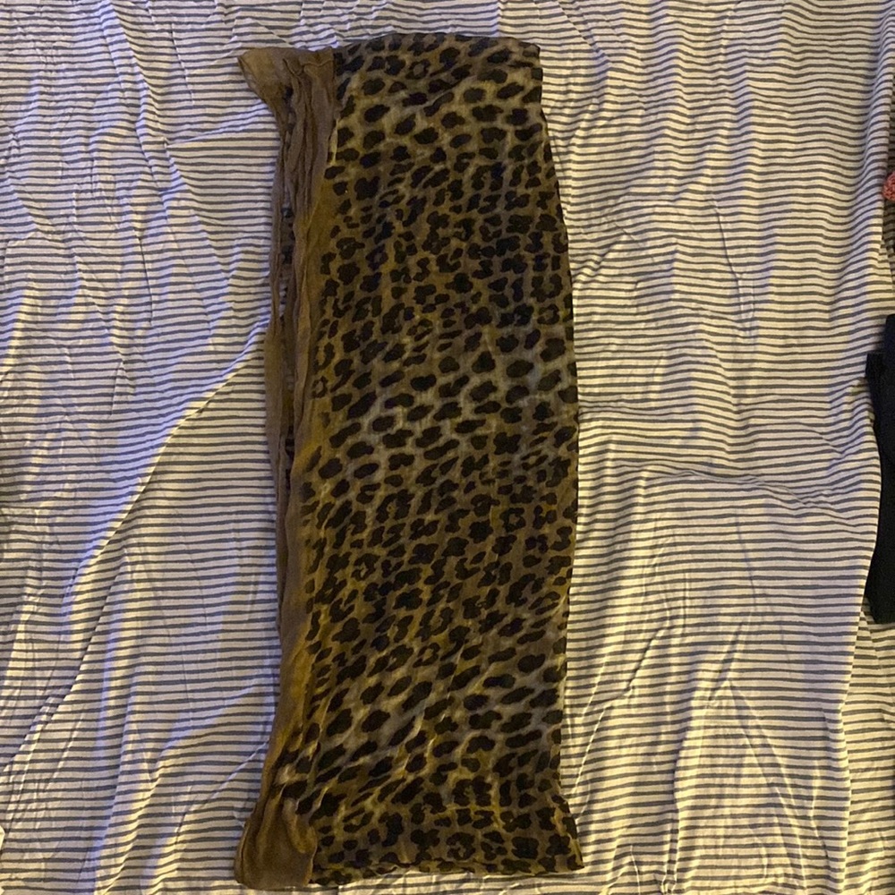 Leopard scarf
